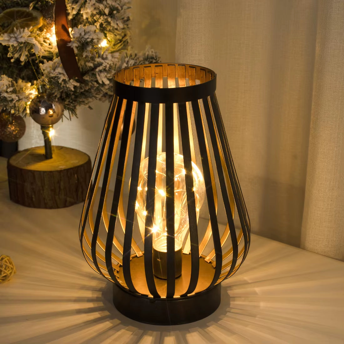 Metal Cage Battery Powered Table Lamp LED Candle Holder Lantern Cordless Lamp for Bedroom Wedding Party Patio Home Decor